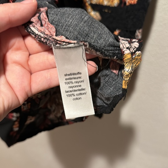 Maurices floral flowy dress - Picture 5 of 6